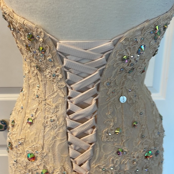 Prom dress/formal dress - Picture 3 of 7